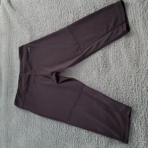 Athletic Adidas Climalite  leggings  women's sz Medium